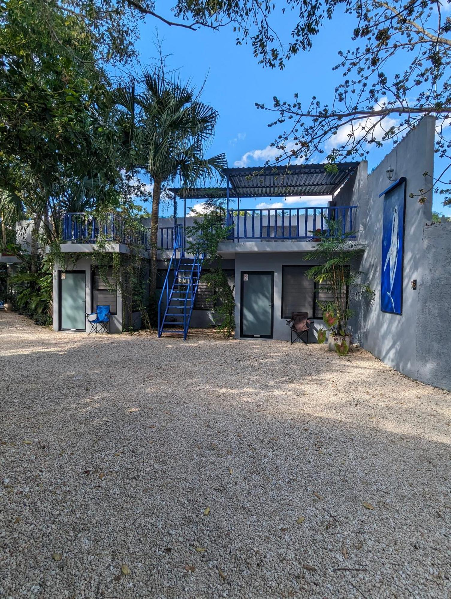 The Blue Eco Lodge Tikuch Exterior photo